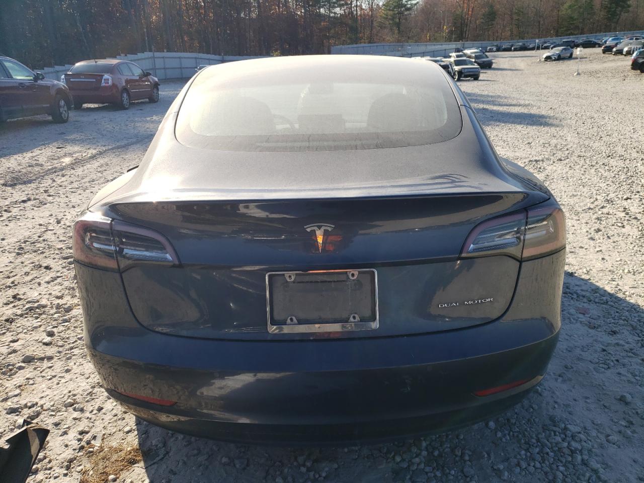 2019 Tesla Model 3 VIN: 5YJ3E1EB5KF205638 Lot: 77125184