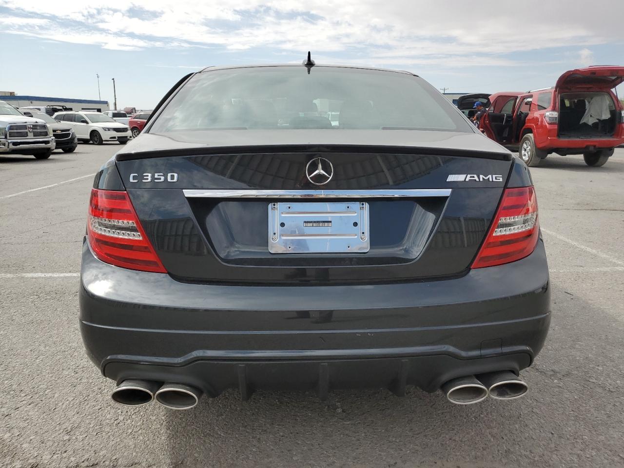 2012 Mercedes-Benz C 350 VIN: WDDGF5HB2CR213828 Lot: 76286344