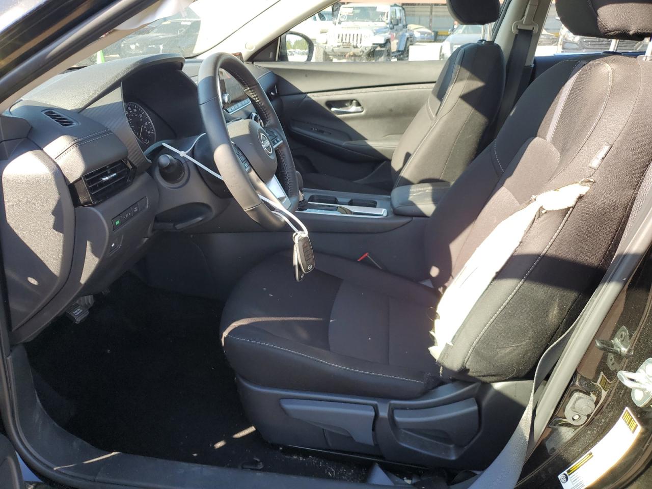 2024 Nissan Sentra - Image 7