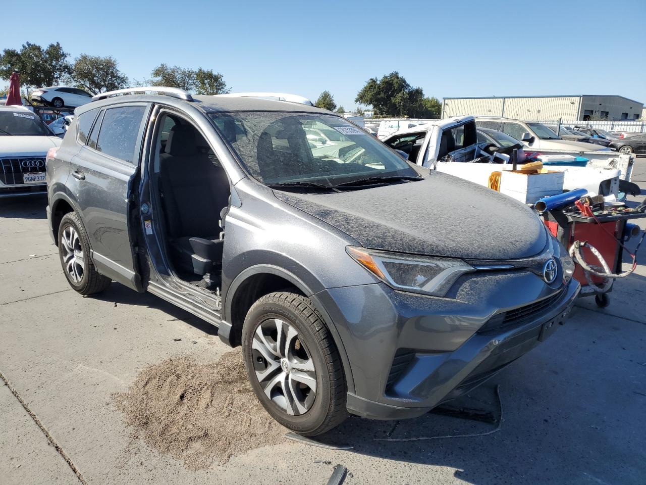 2016 Toyota RAV 4 - Image 4
