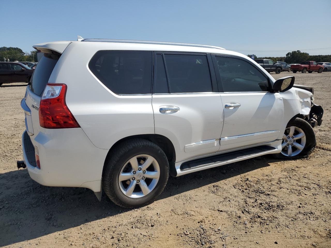 2012 Lexus GX - Image 3