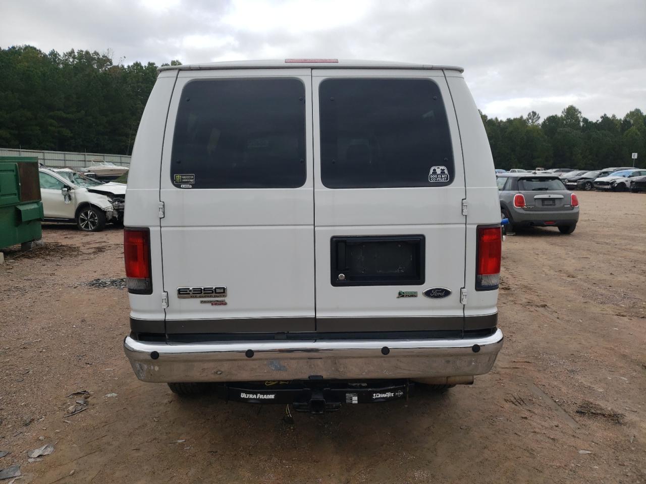 1FBNE3BL0EDA92960 2014 Ford Econoline E350 Super Duty Wagon