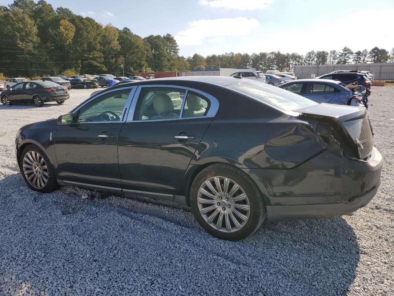 2014 Lincoln MKS - Image 2