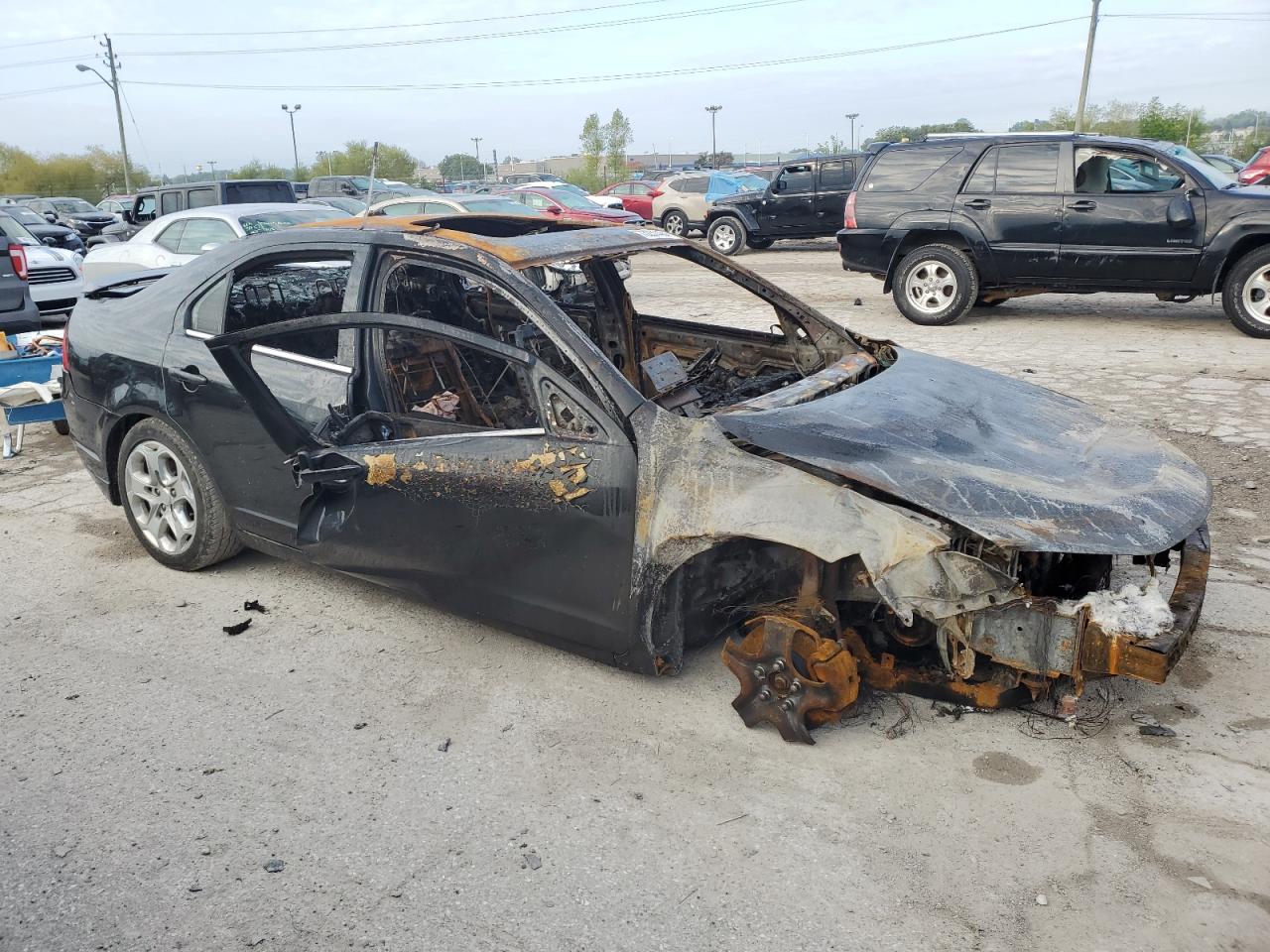 2010 Ford Fusion - Image 4