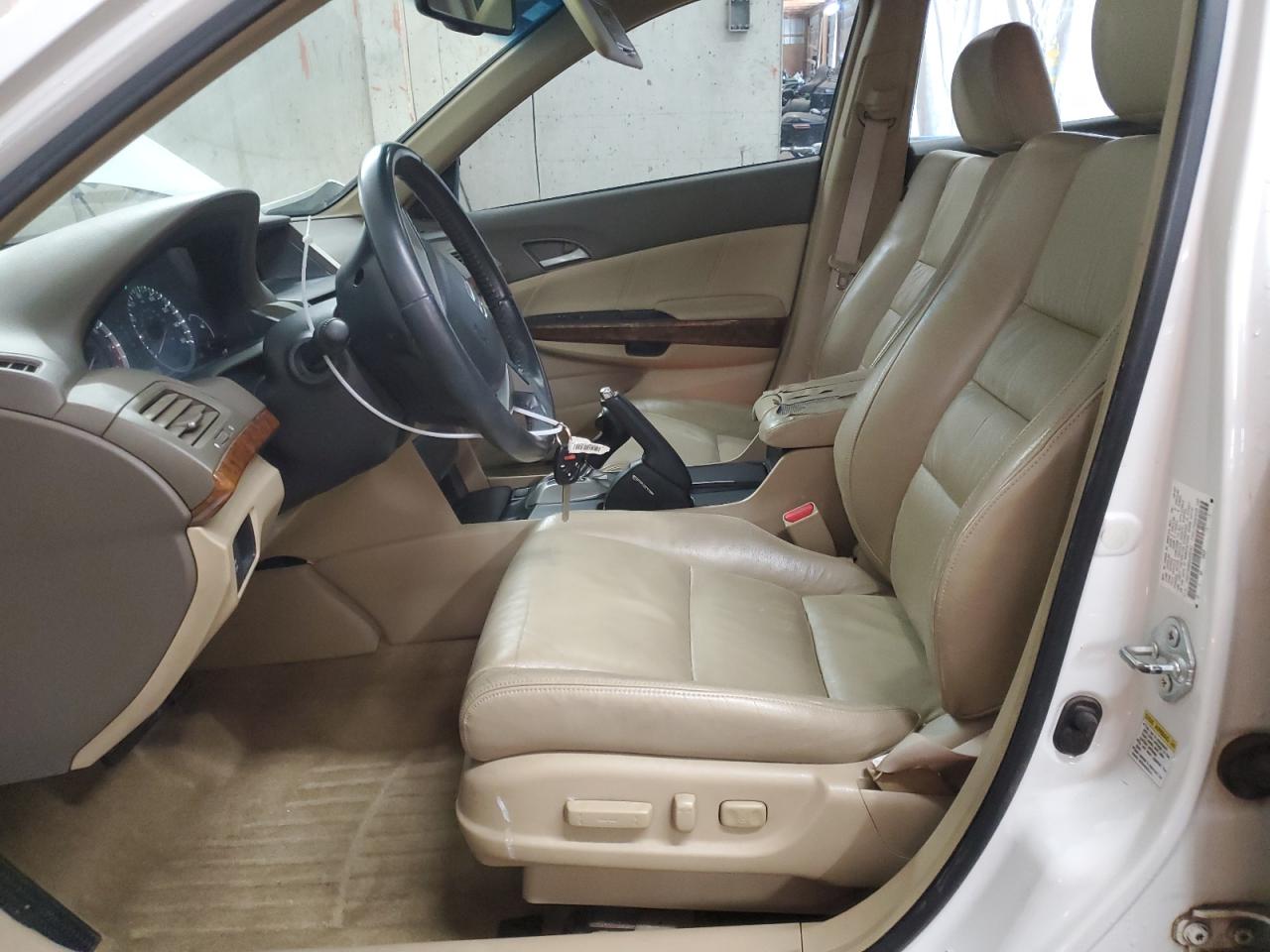 2008 Honda Accord - Image 7