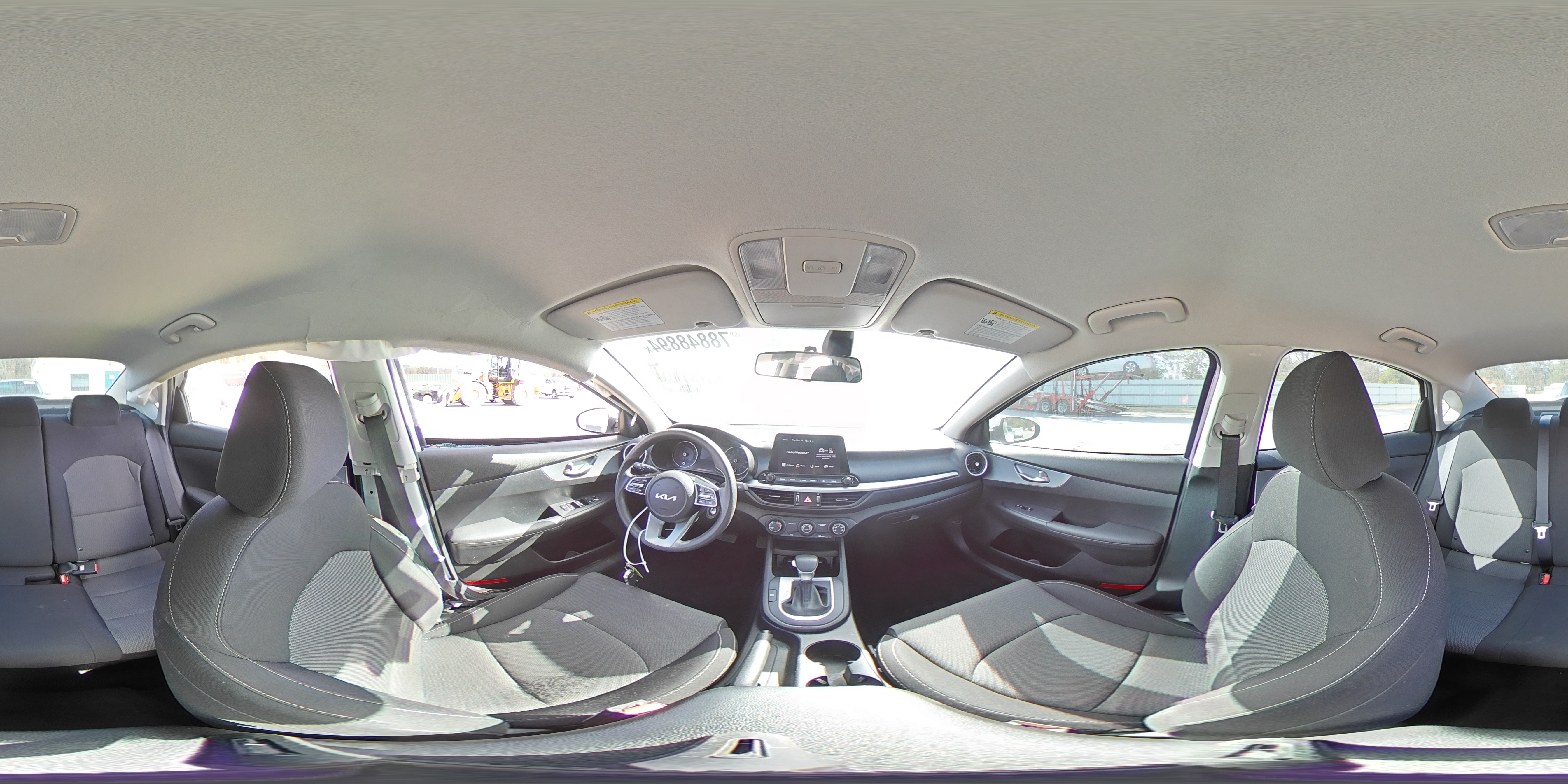 2023 Kia Forte - Image 14
