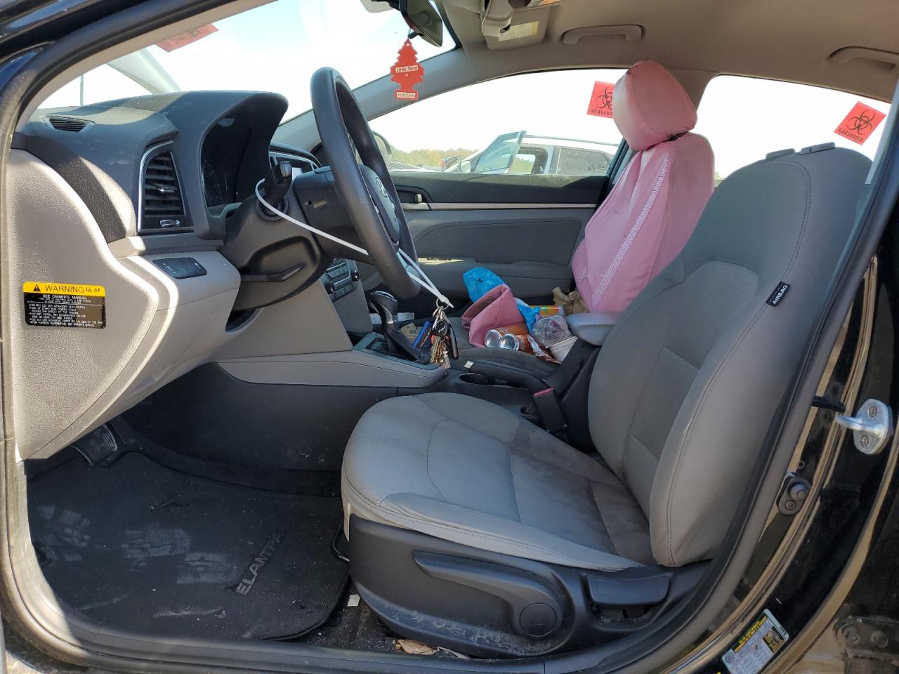 2017 Hyundai Elantra - Image 7