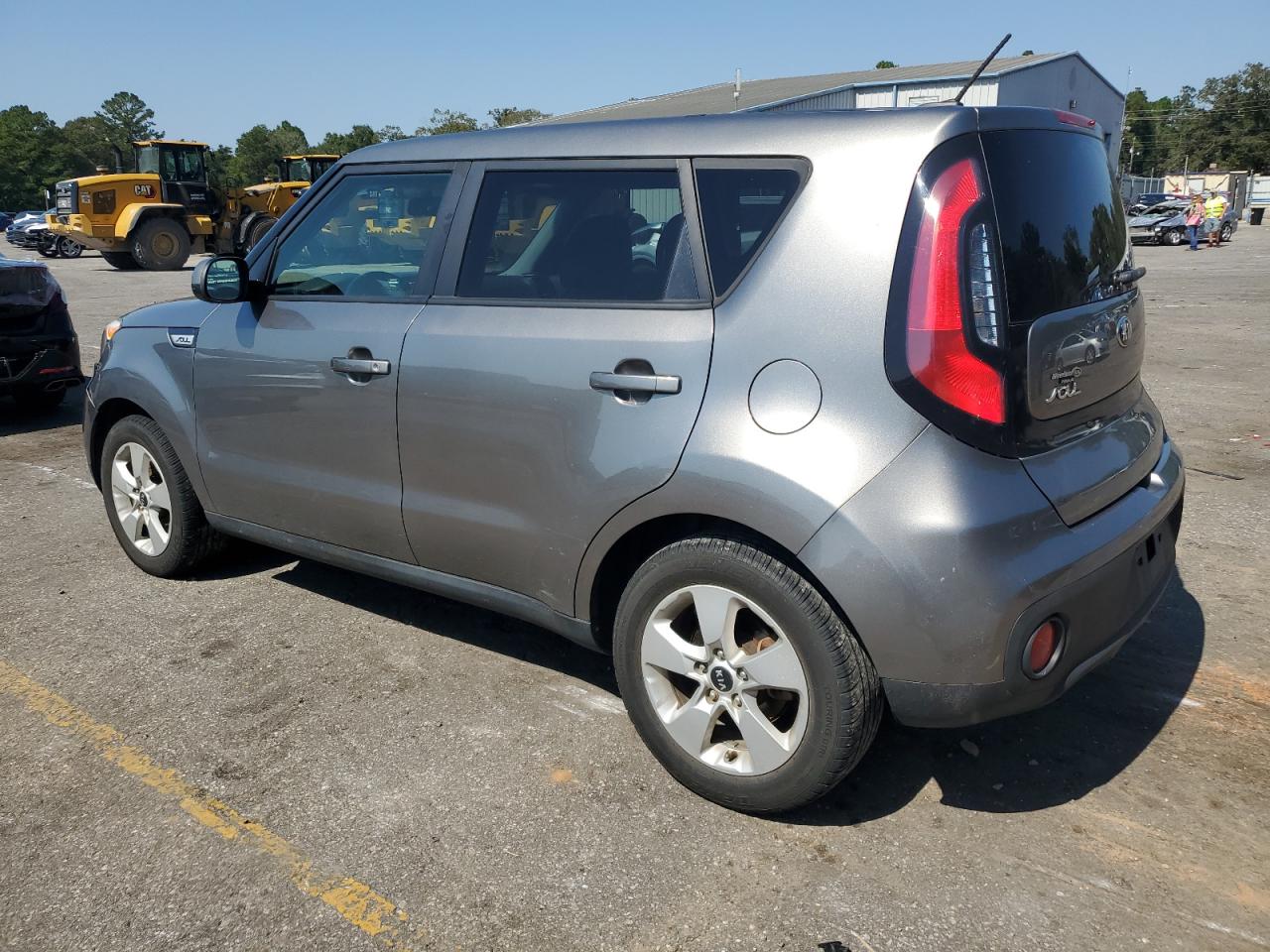 KNDJN2A29J7608822 2018 Kia Soul