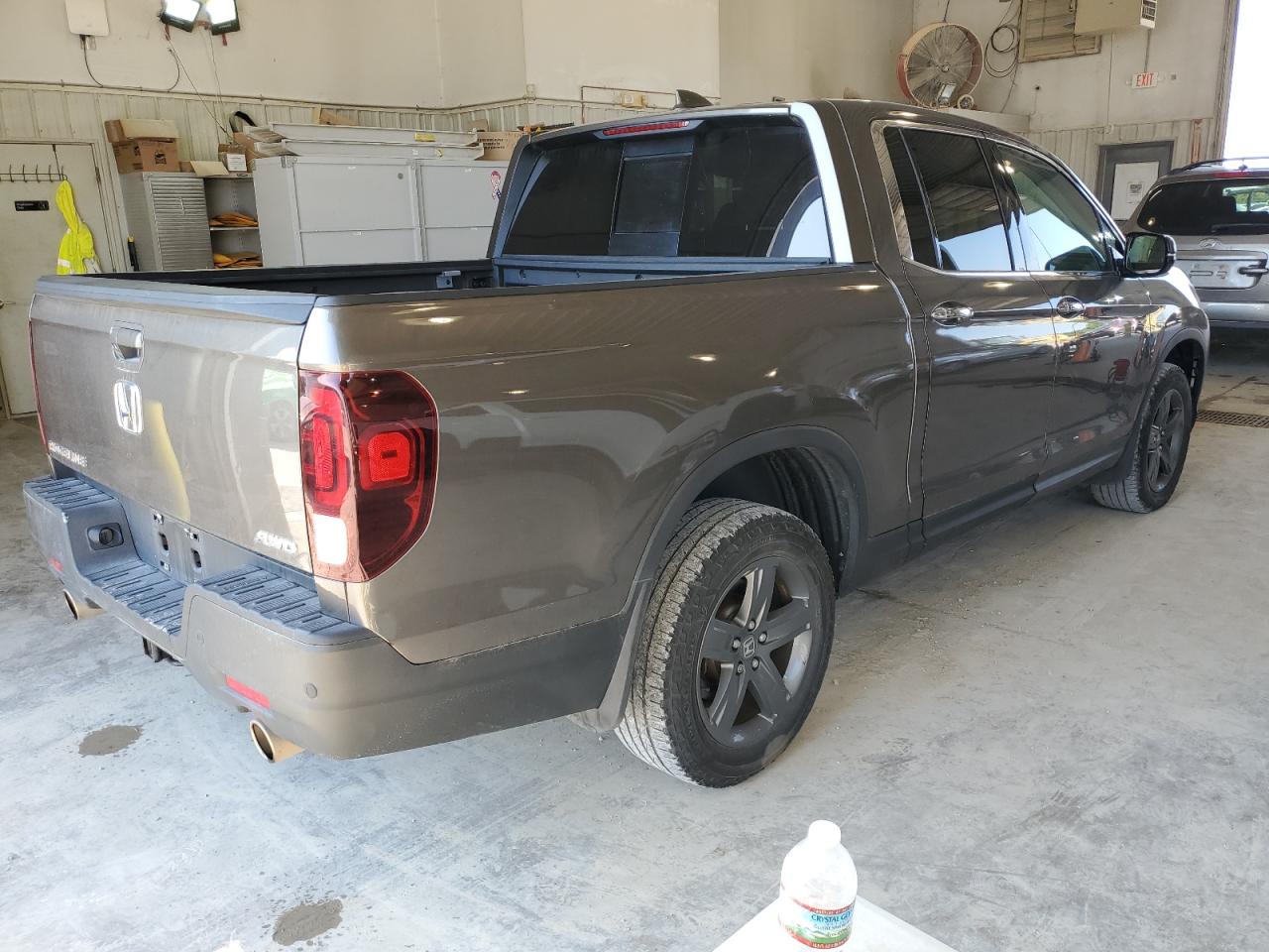 2022 Honda Ridgeline - Image 3