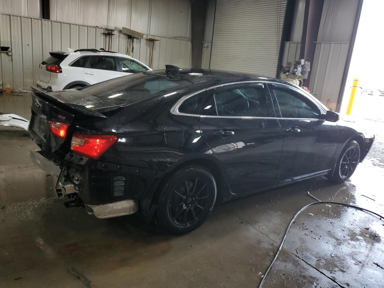 2020 Chevrolet Malibu - Image 3