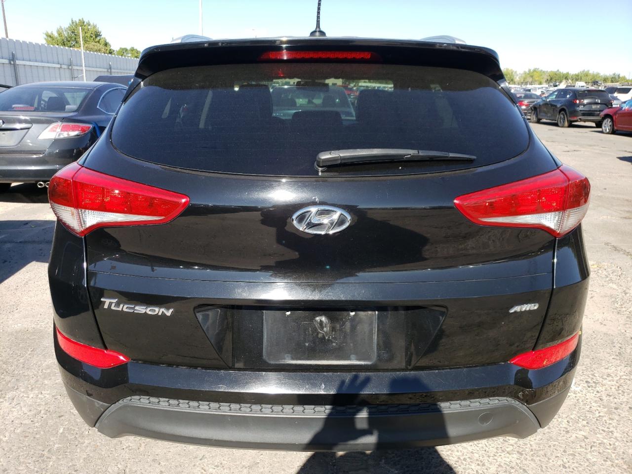 KM8J3CA46GU083012 2016 Hyundai Tucson Limited