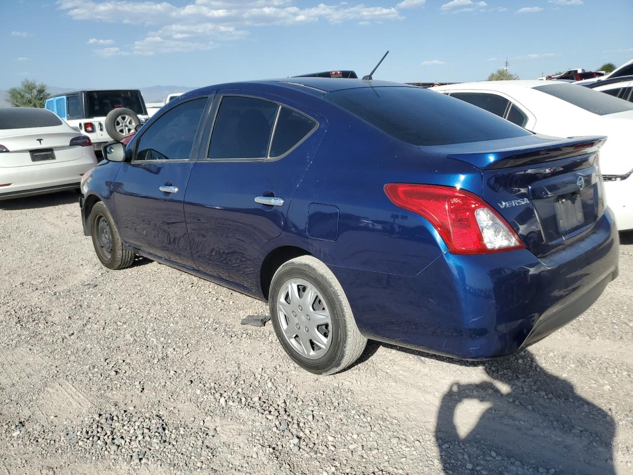 2018 Nissan Versa - Image 2