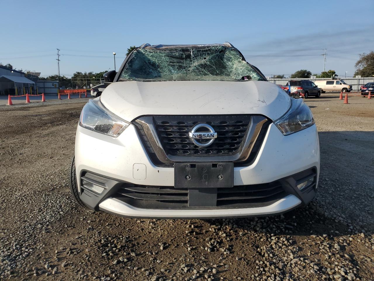 VIN 3N1CP5DV8LL494355 2020 NISSAN KICKS no.5