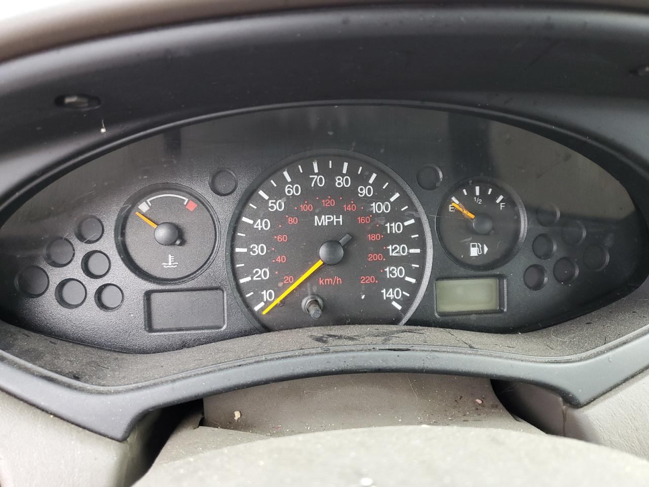 2002 Ford Focus - Image 9