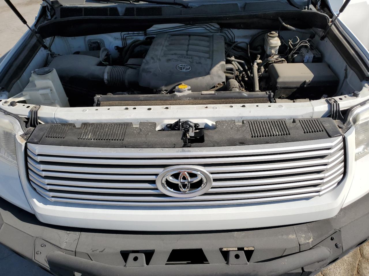 5TFDW5F15FX435805 2015 Toyota Tundra Crewmax Sr5