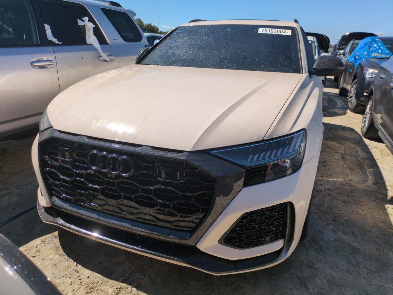 2022 Audi RS Q8 - Image 5