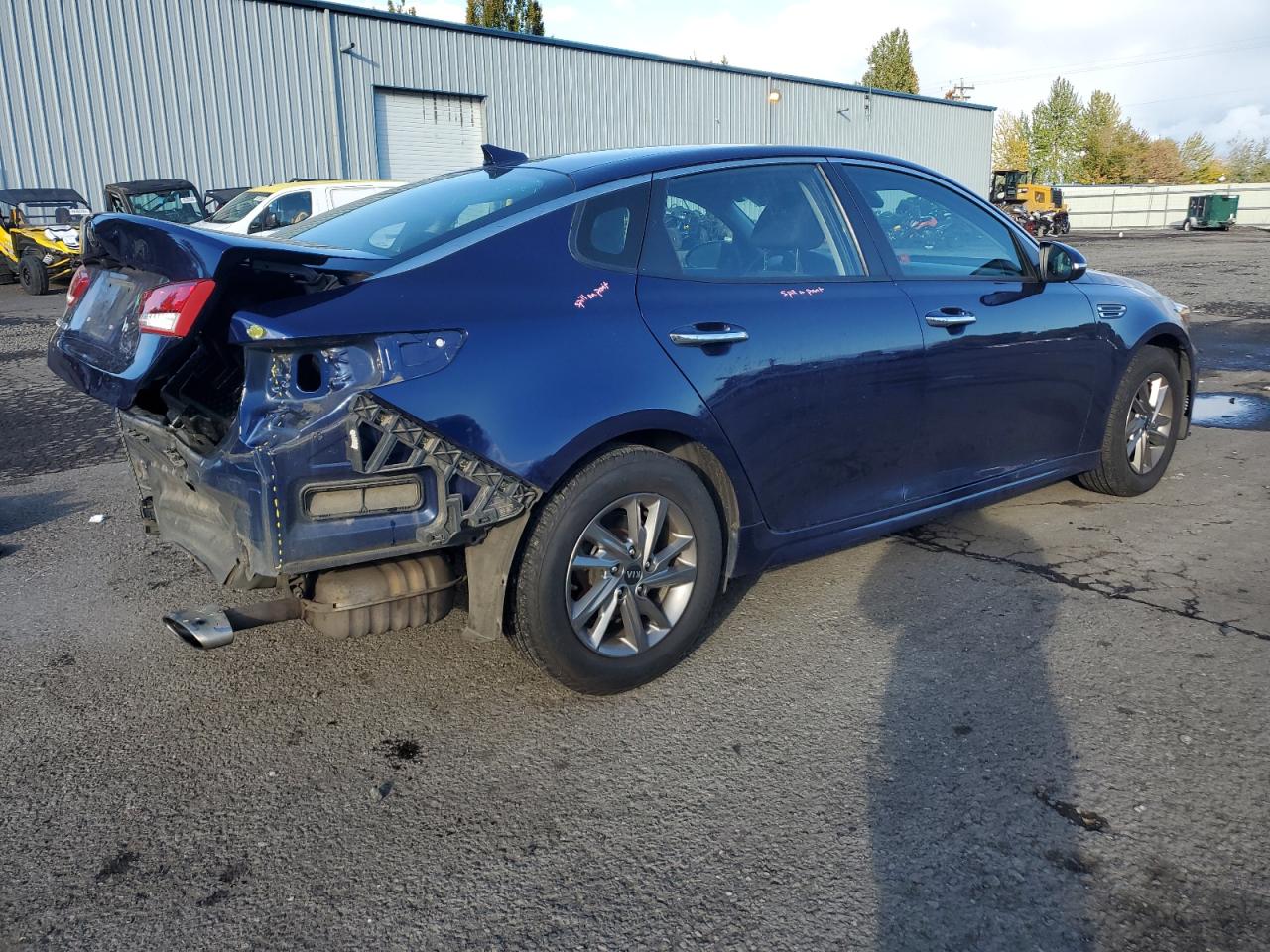 VIN 5XXGT4L32KG357605 2019 KIA OPTIMA no.3