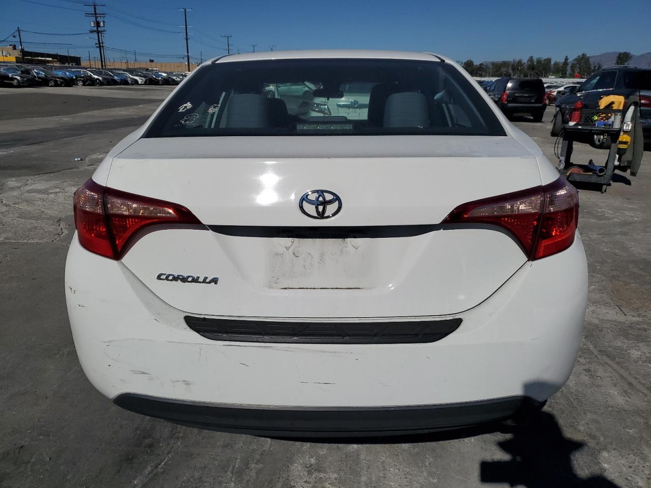 2017 Toyota Corolla L VIN: 5YFBURHE0HP585035 Lot: 78644984