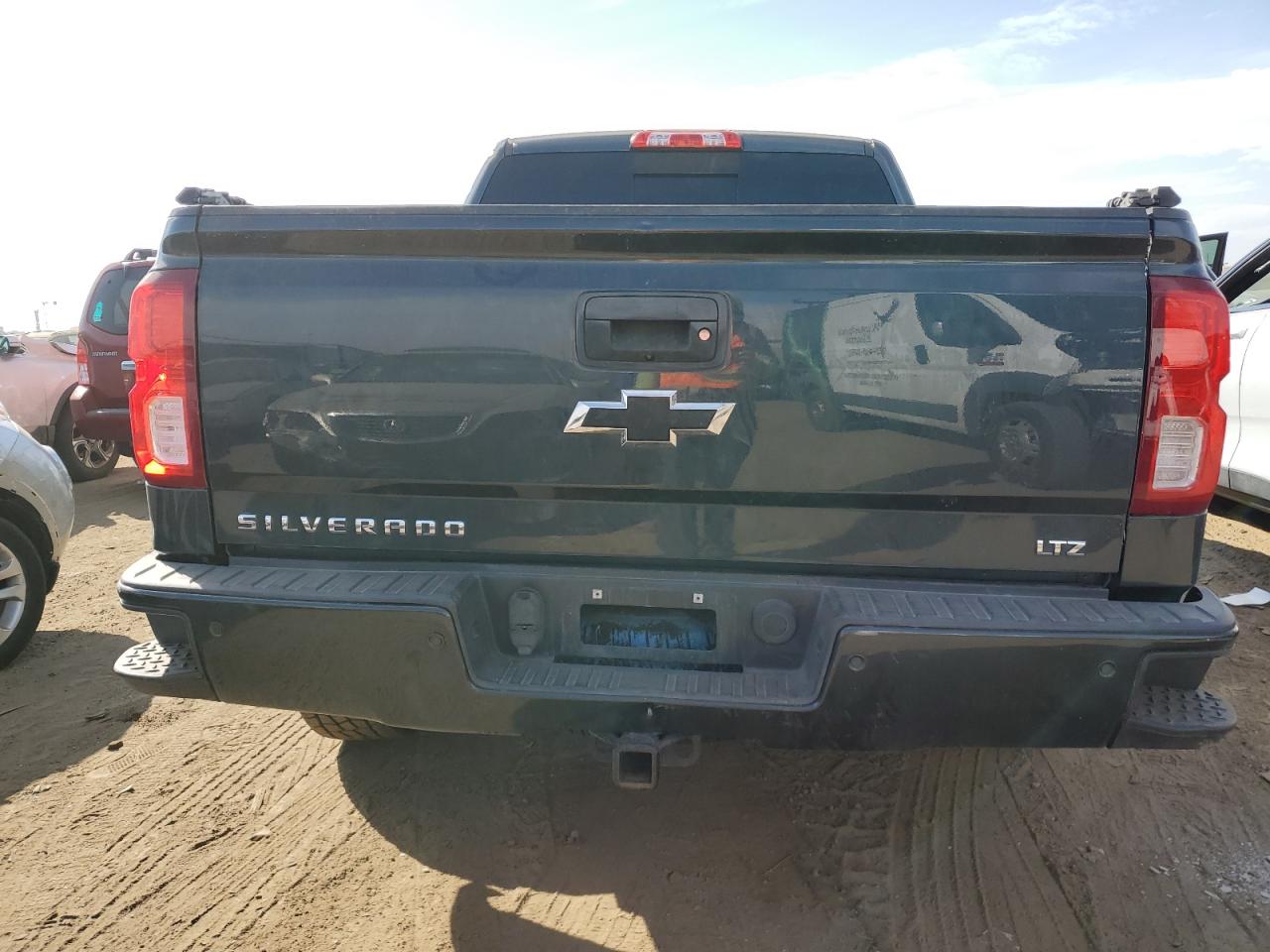 2017 Chevrolet Silverado - Image 6