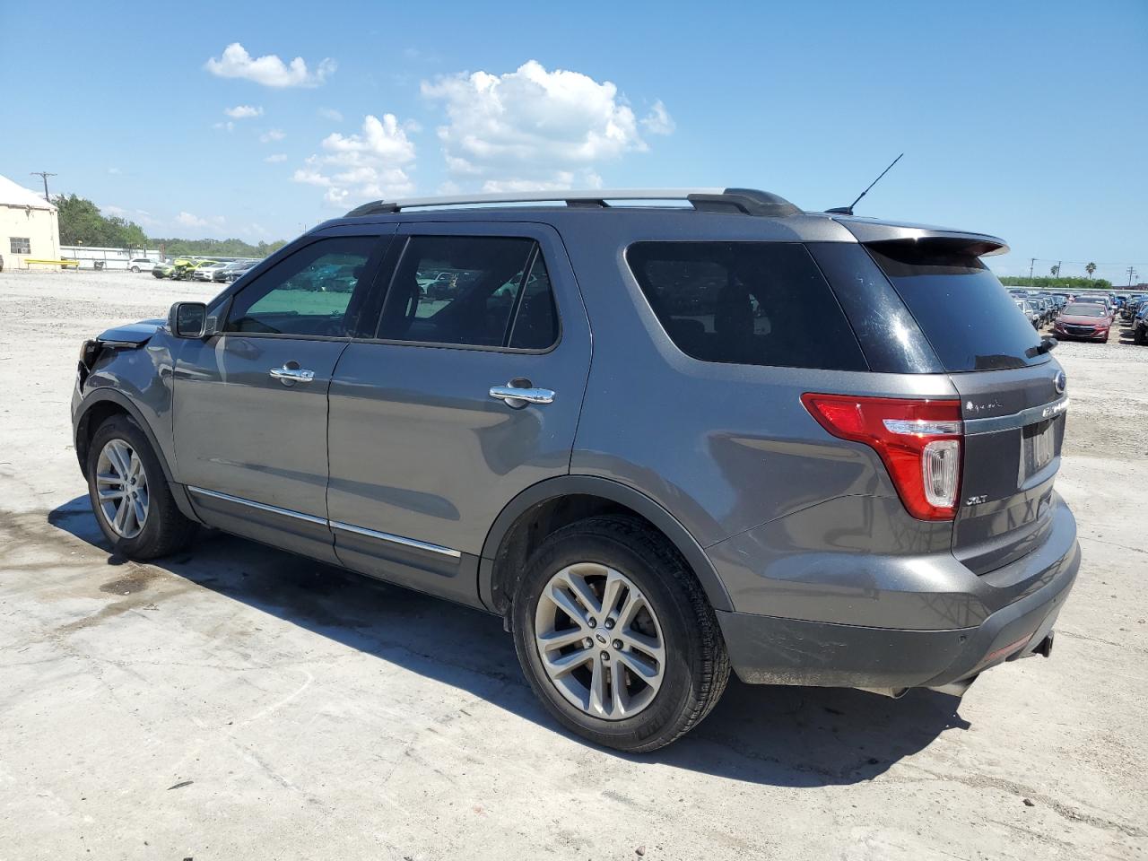 2013 Ford Explorer - Image 2