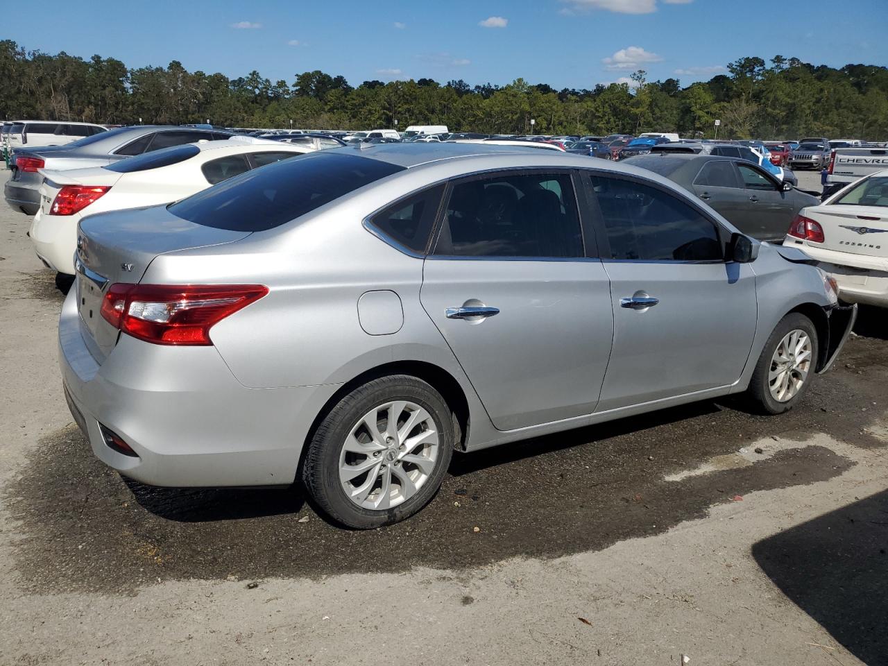 2019 Nissan Sentra - Image 3