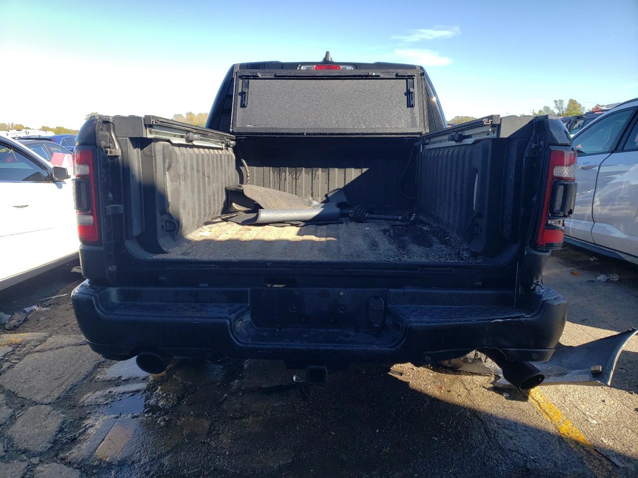 2020 RAM 1500 - Image 6