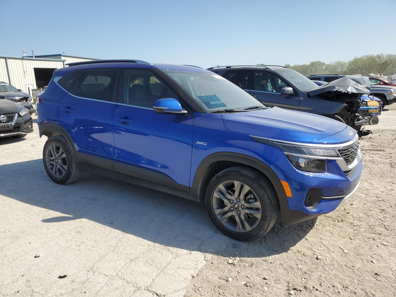 2023 Kia Seltos - Image 4