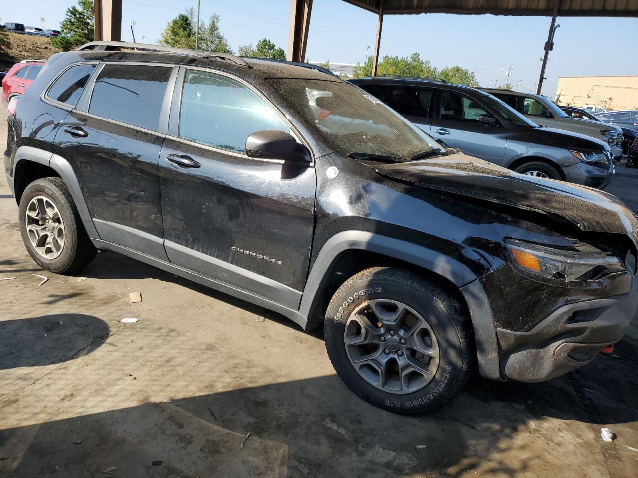 2020 Jeep Cherokee - Image 4