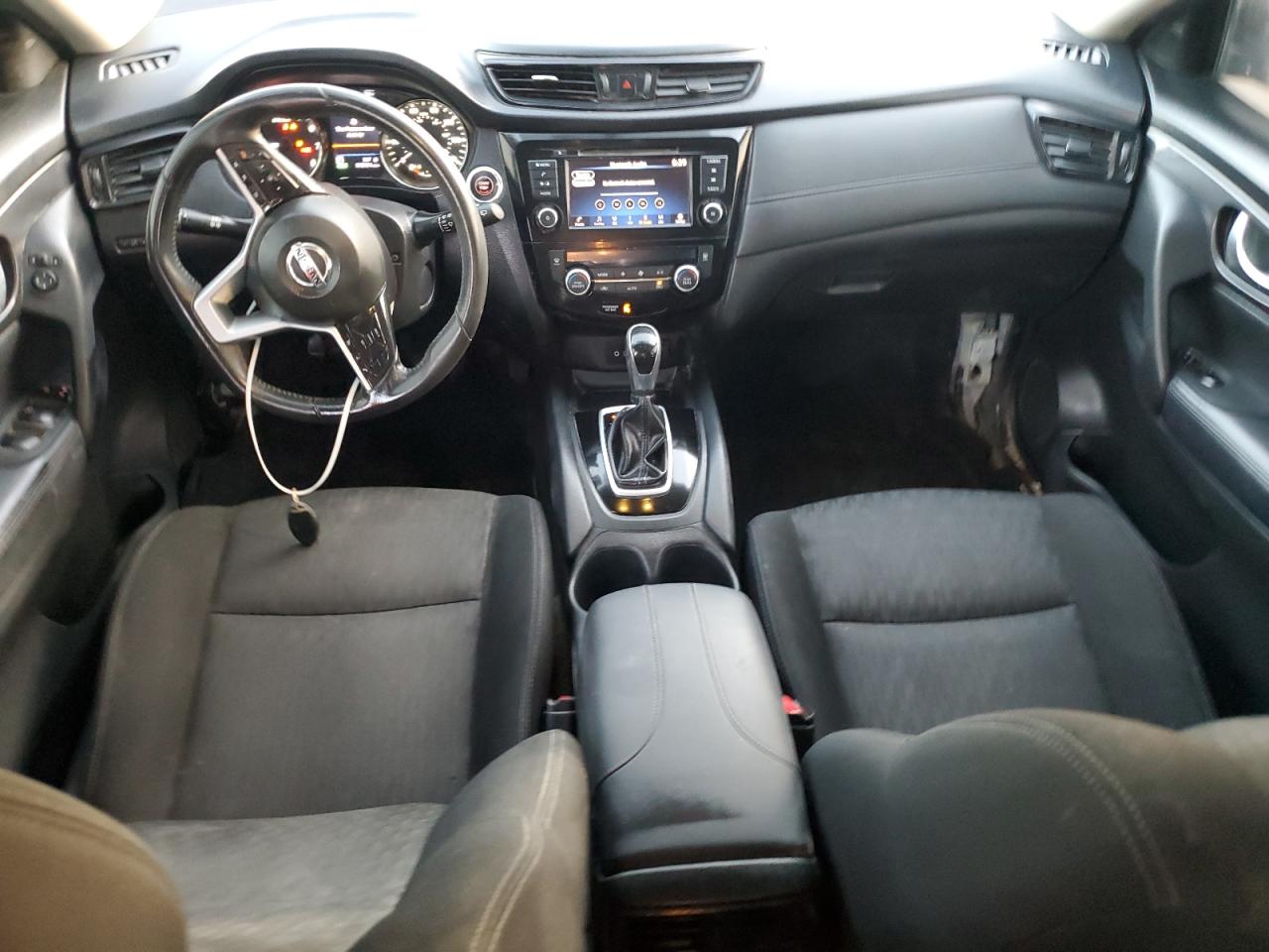 2018 Nissan Rogue - Image 8