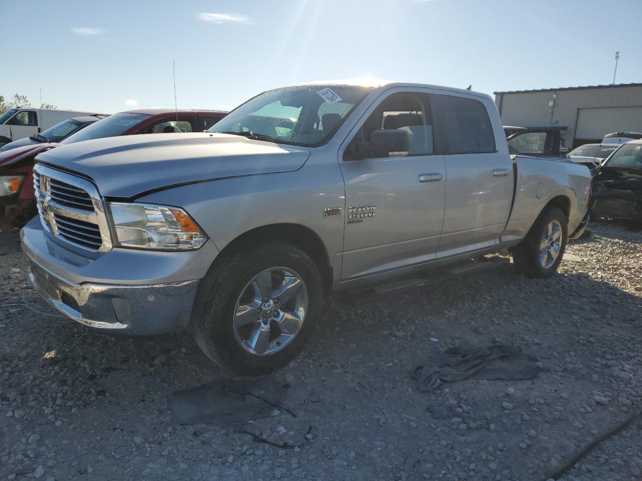 VIN 1C6RR7TT3KS530568 2019 RAM 1500 no.1