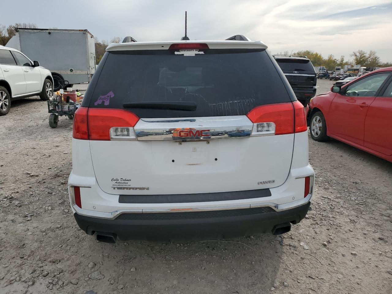 2017 GMC Terrain - Image 6