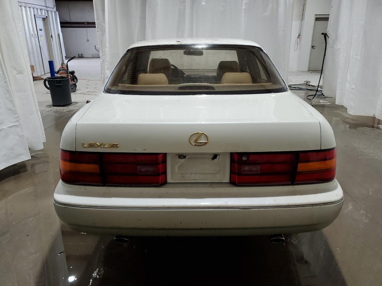 1992 Lexus Ls 400 VIN: JT8UF11E9N0108588 Lot: 74791454