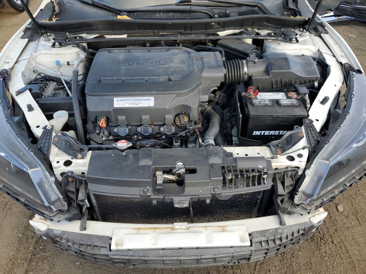 1HGCR3F81EA017670 2014 Honda Accord Exl