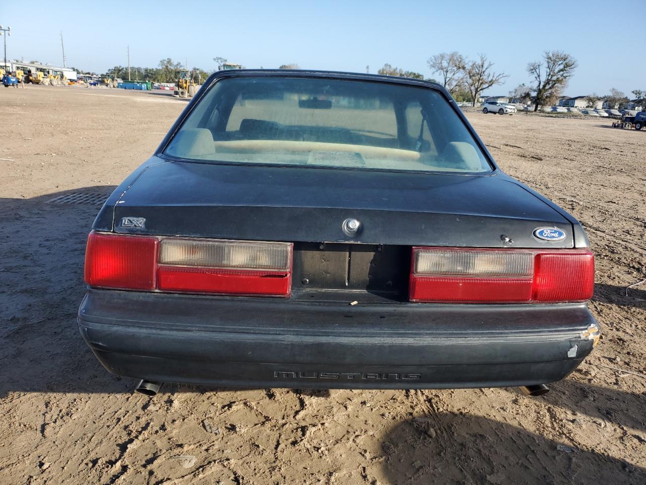 1993 Ford Mustang Lx VIN: 1FACP40E5PF134317 Lot: 77322724