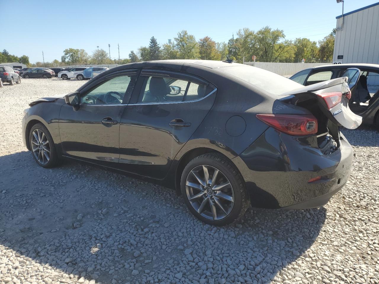 3MZBN1W35JM181948 2018 Mazda 3 Grand Touring