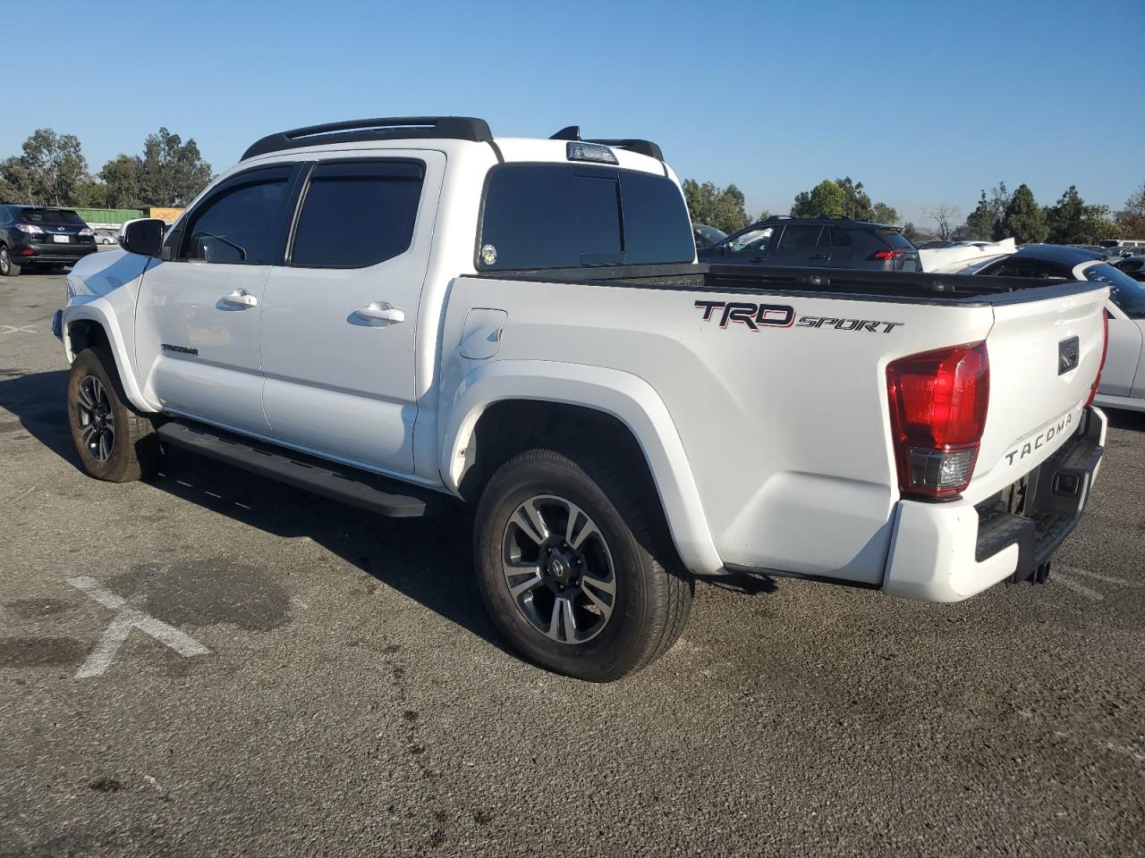 VIN 3TMAZ5CN6HM052594 2017 TOYOTA TACOMA no.2