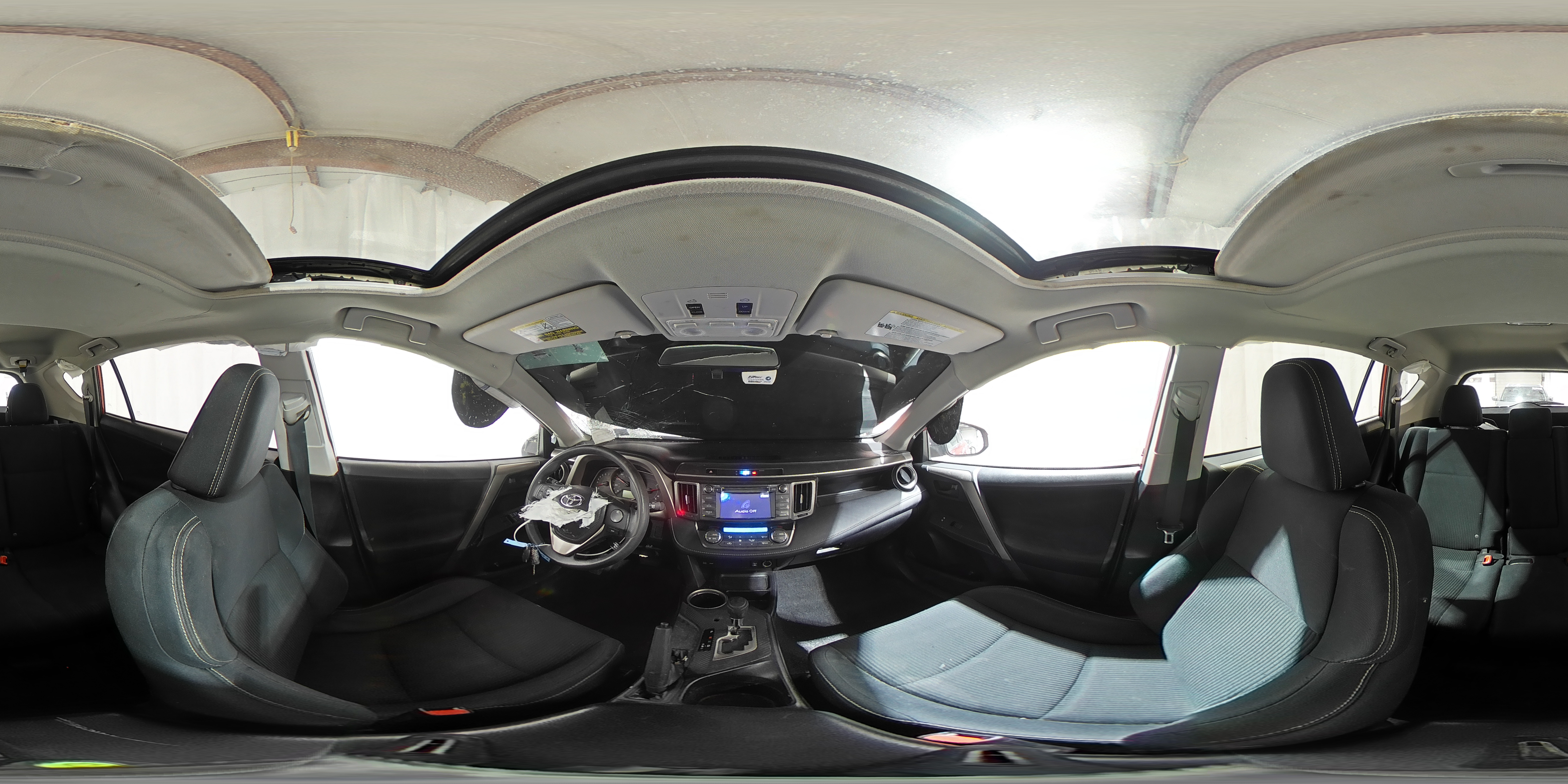 2013 Toyota RAV 4 - Image 15