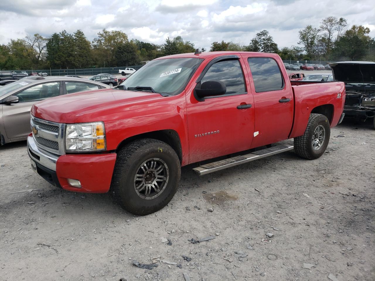 2011 Chevrolet Silverado - Image 1
