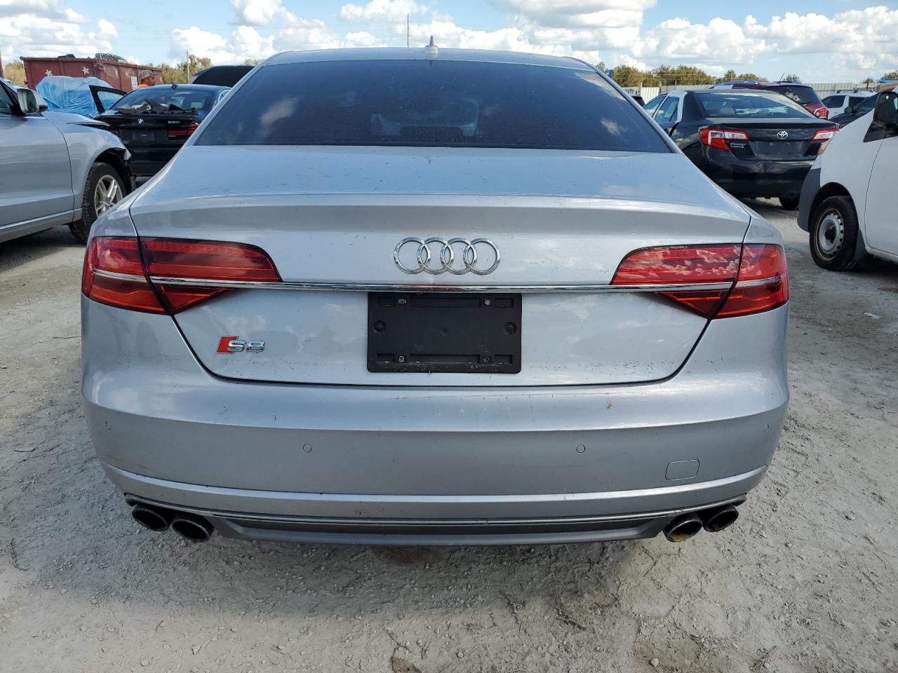 WAUK2AFD6FN011936 2015 Audi S8 Quattro