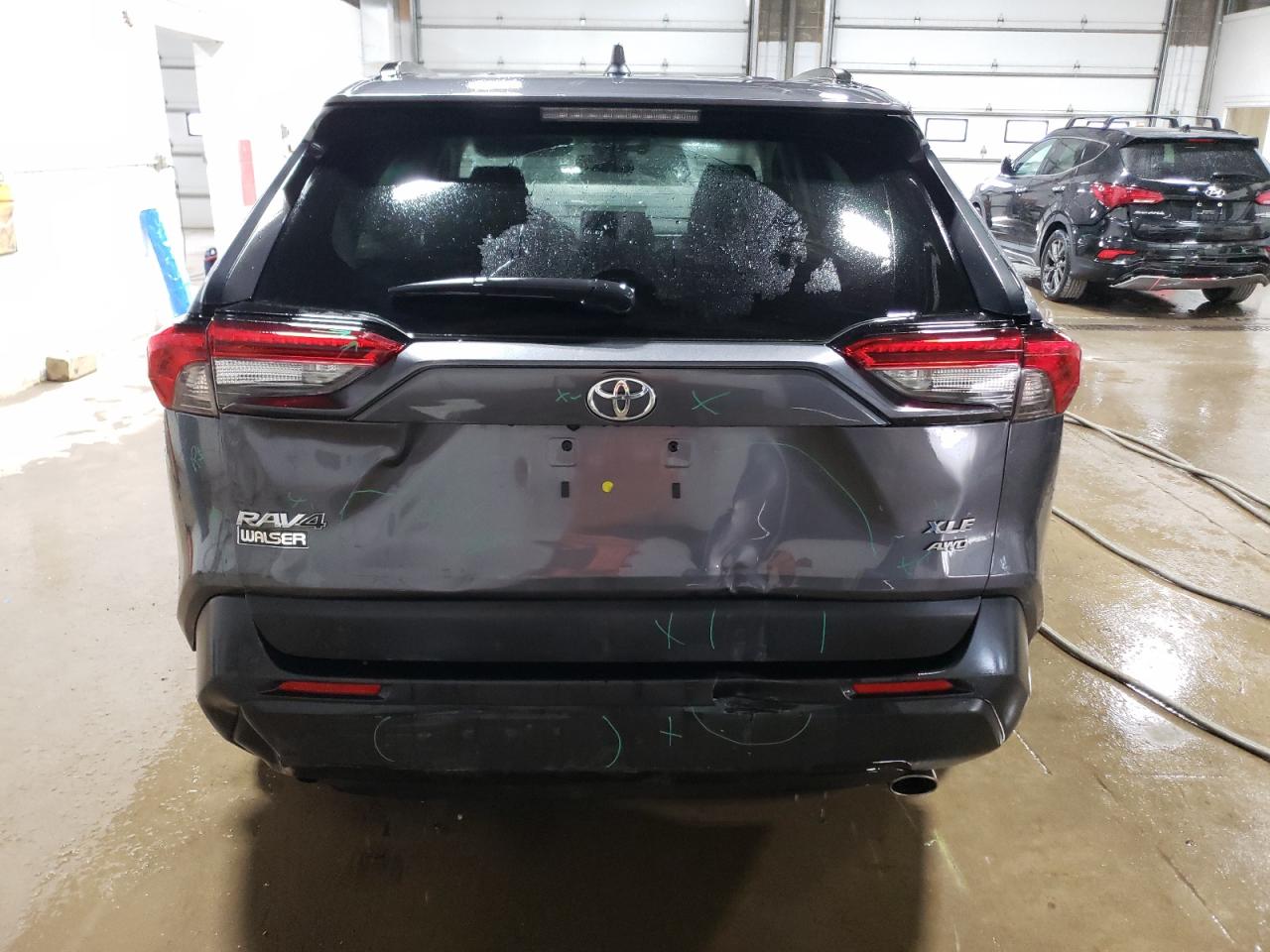 2020 Toyota Rav4 Xle VIN: 2T3P1RFV6LW107234 Lot: 73970284