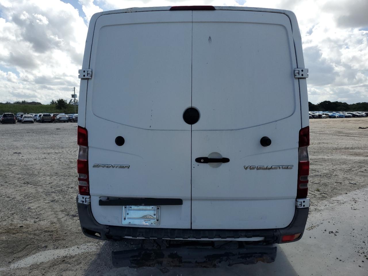 VIN WD3PE7CC7FP108060 2015 MERCEDES-BENZ SPRINTER no.6