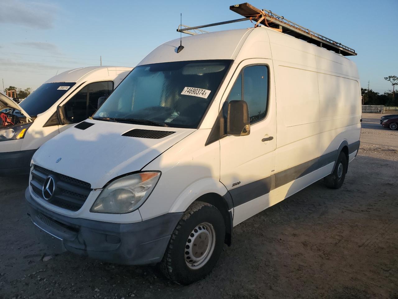 VIN WD3PE8CC7D5749949 2013 MERCEDES-BENZ SPRINTER no.1