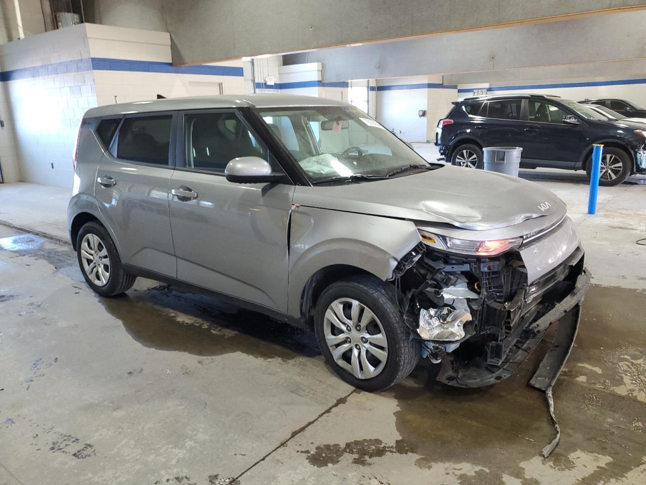 2022 Kia Soul - Image 4
