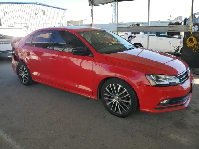  VOLKSWAGEN JETTA 2016 Красный