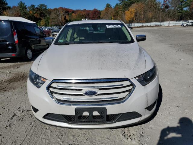  FORD TAURUS 2015 Белы