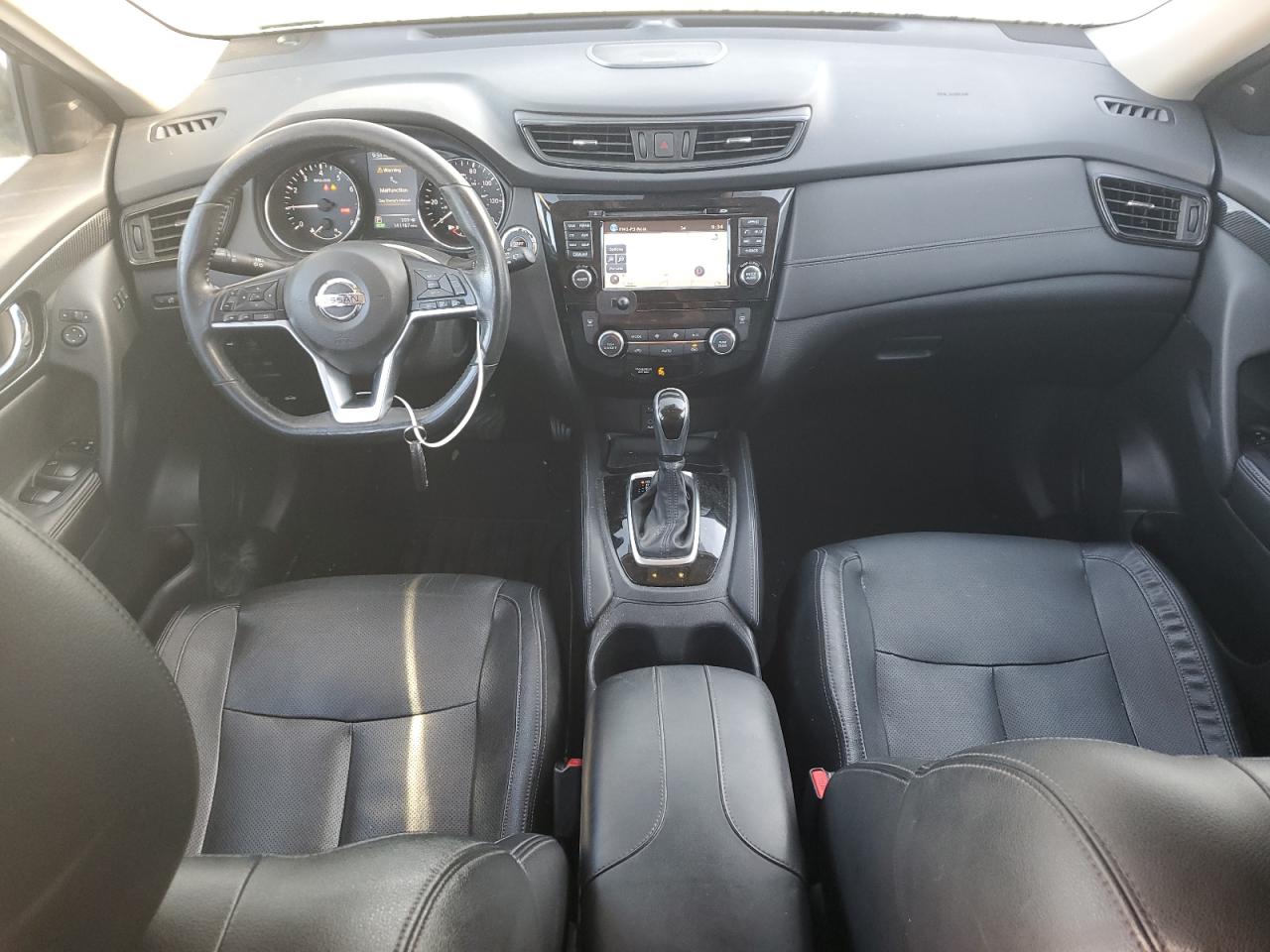 2017 Nissan Rogue - Image 8