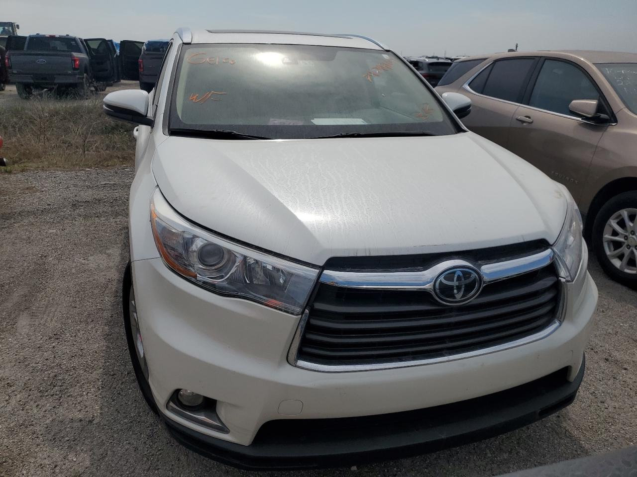 2016 Toyota Highlander Limited VIN: 5TDYKRFH0GS172146 Lot: 74749104