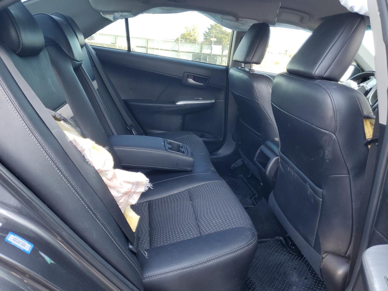 2014 Toyota Camry - Image 10