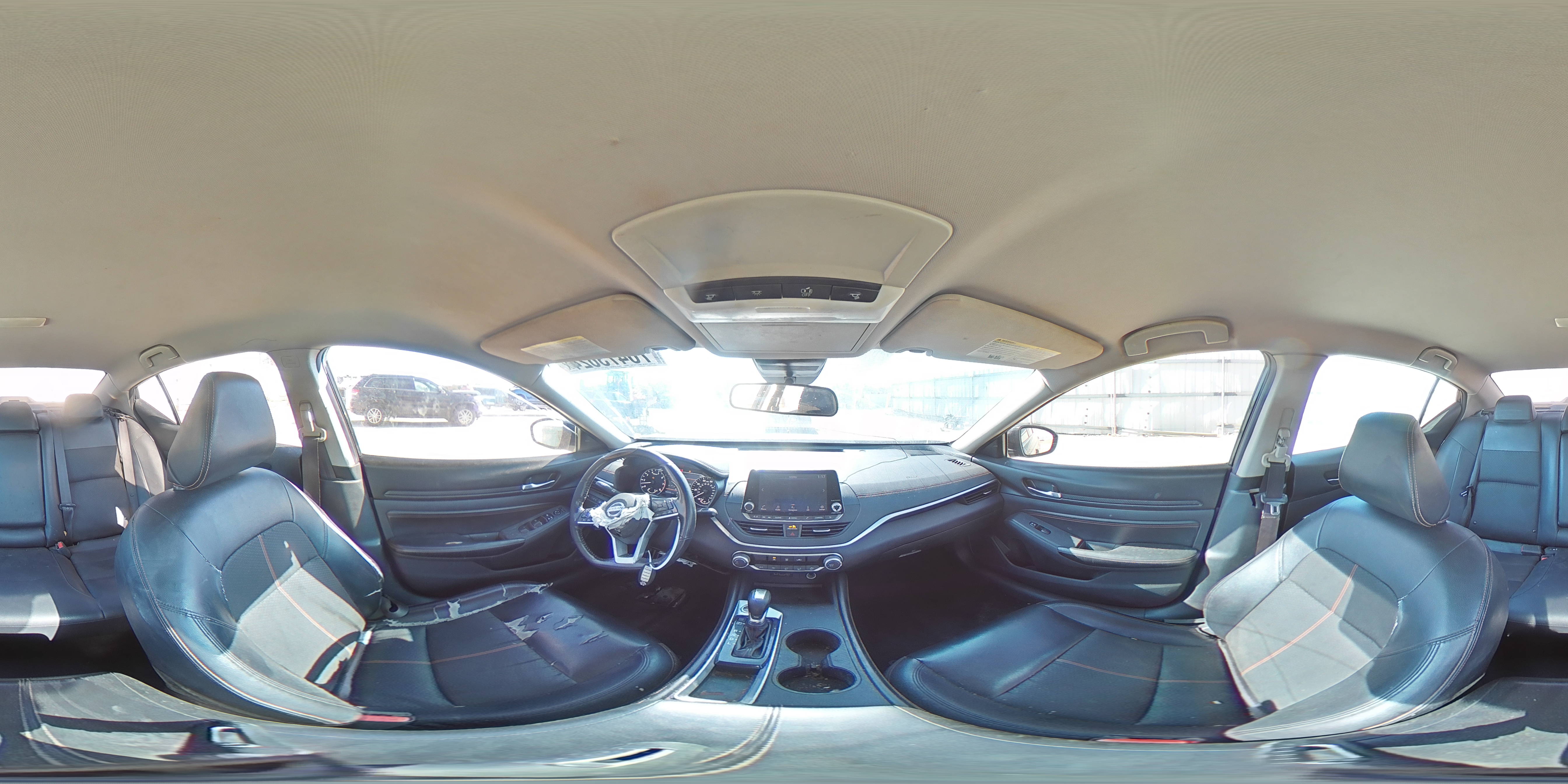 2020 Nissan Altima - Image 13