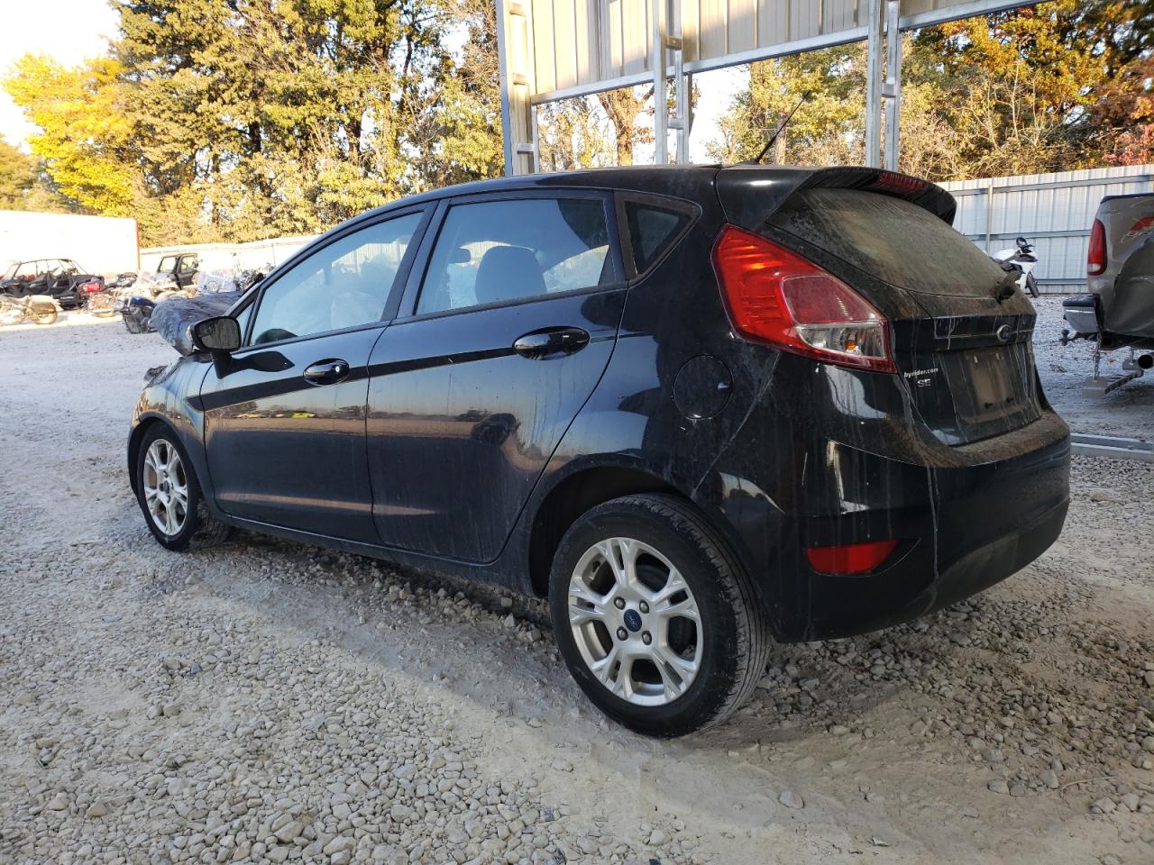 2015 Ford Fiesta - Image 2